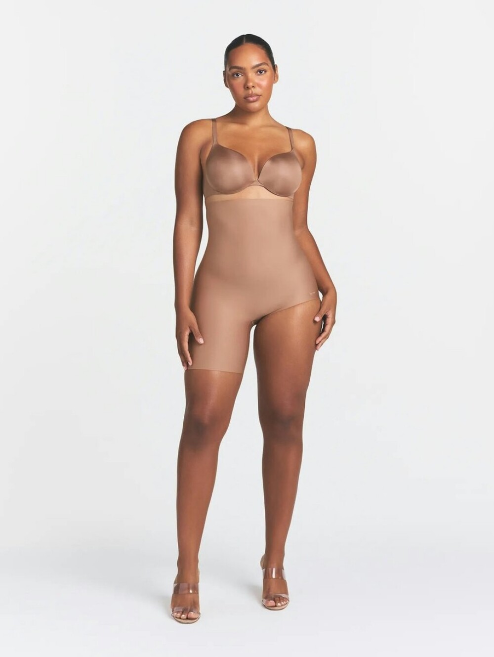 Skims Body Left Leg Exposed Solution Short